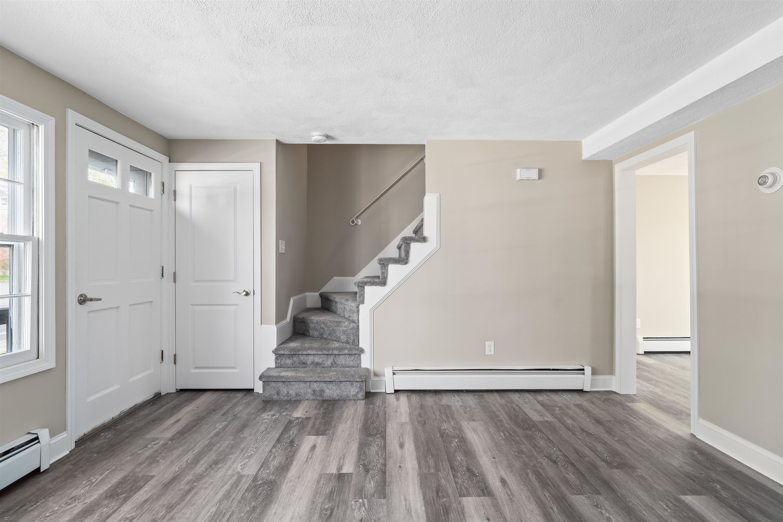 105 High Street, Unit E Hampton, NH 03842 - Photo 11 of 21