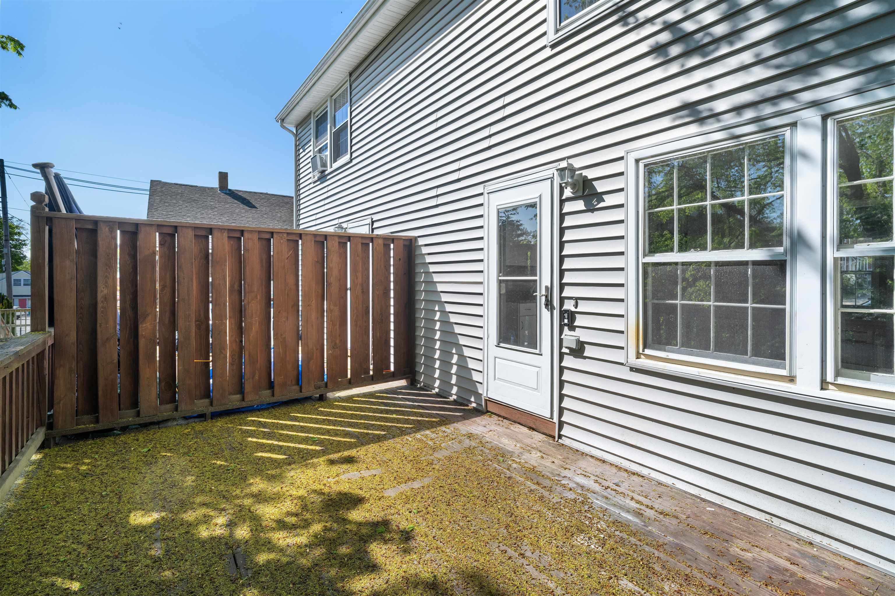 105 High Street, Unit E Hampton, NH 03842 - Photo 12 of 21