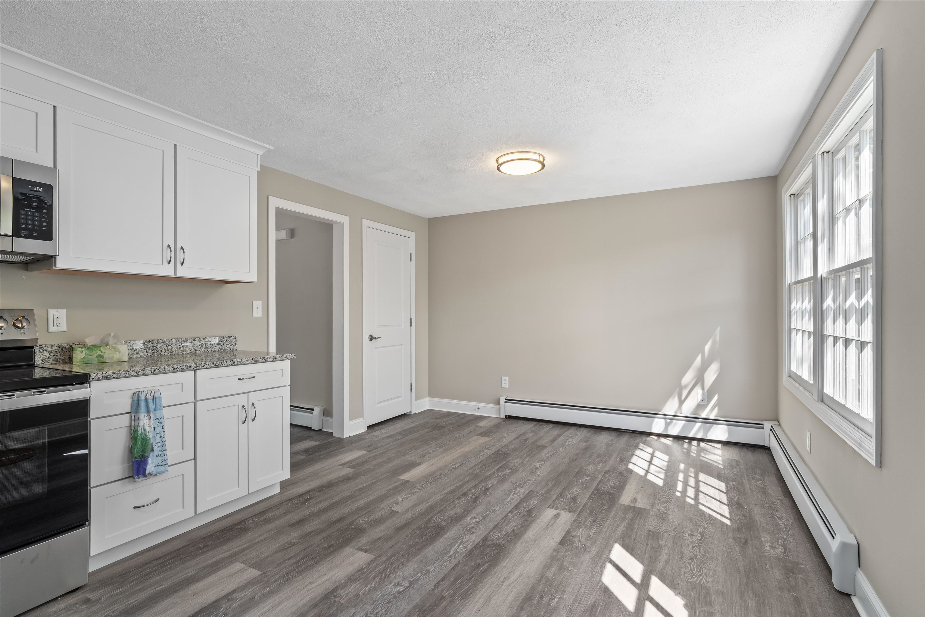 105 High Street, Unit E Hampton, NH 03842 - Photo 6 of 21