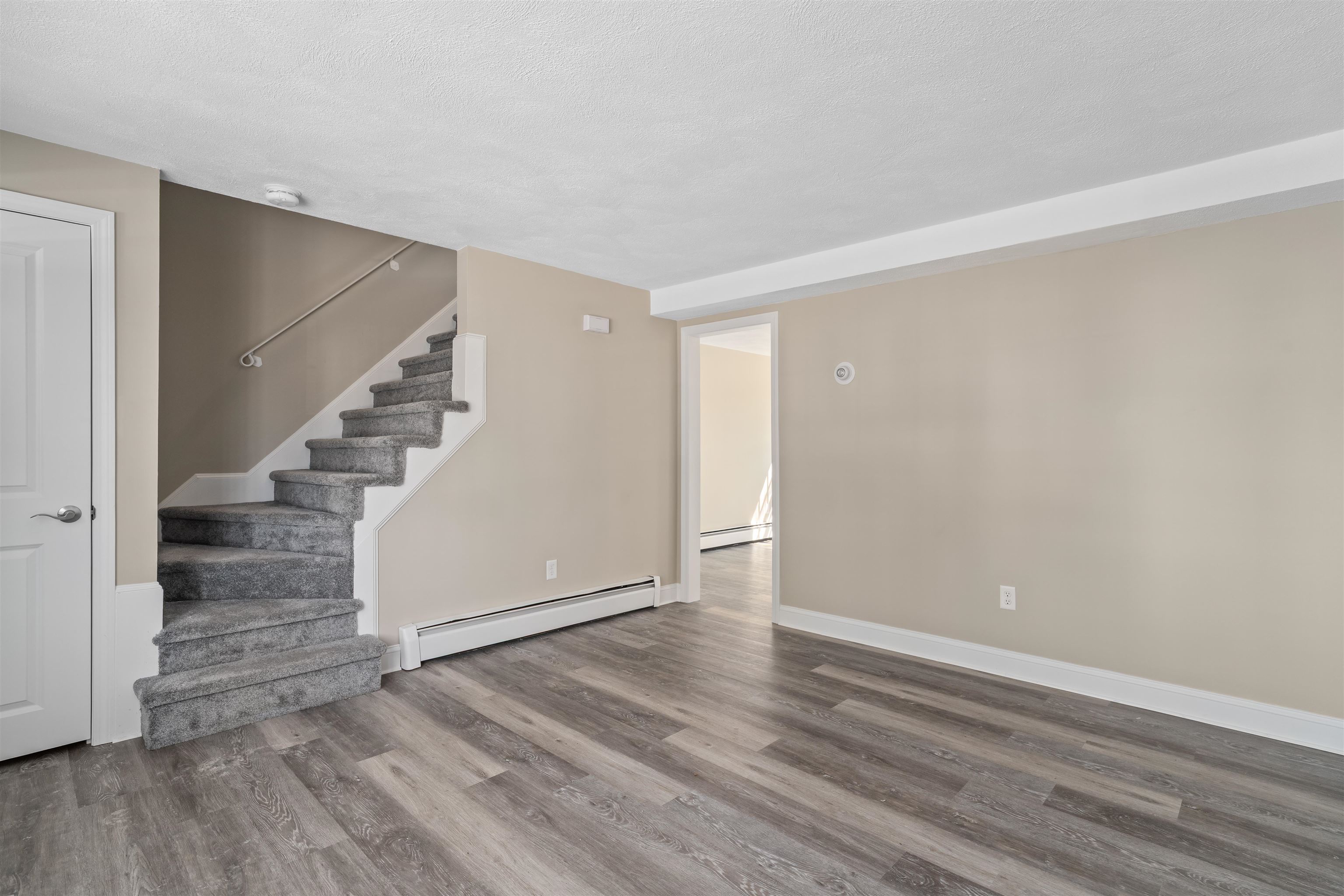 105 High Street, Unit E Hampton, NH 03842 - Photo 9 of 21