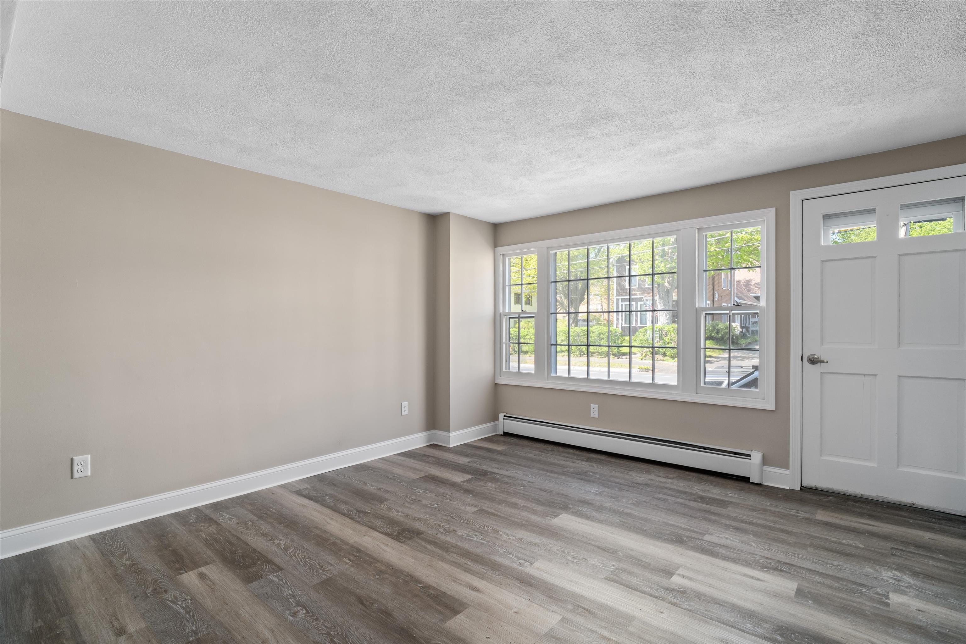 105 High Street, Unit E Hampton, NH 03842 - Photo 10 of 21