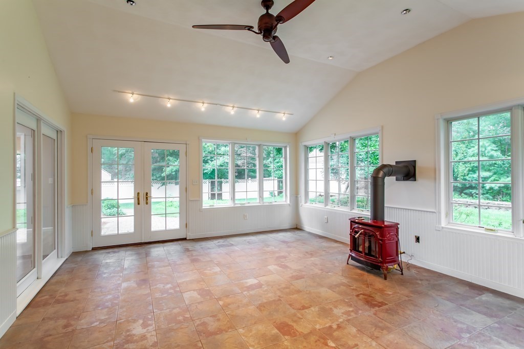 152 Flavell Road Groton, MA 01450 - Photo 11 of 37 Gallery Image 11