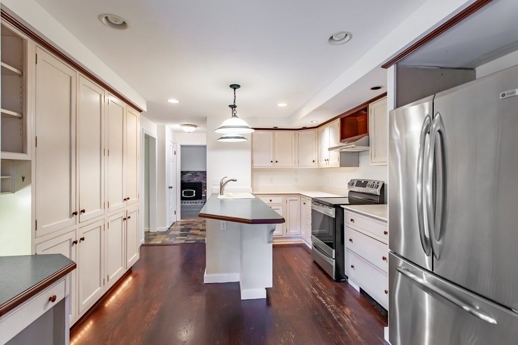 152 Flavell Road Groton, MA 01450 - Photo 14 of 37 Gallery Image 14