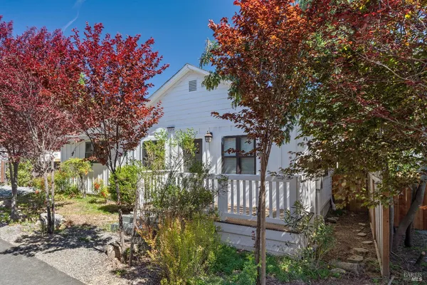 $3,900 | 1554 Laurel Street, Healdsburg, CA 95448