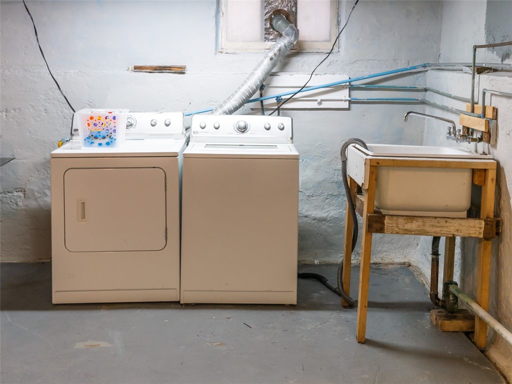 43 Stanfield Terrace Rochester, NY 14619 - Photo 34 of 34 Basement laundry area