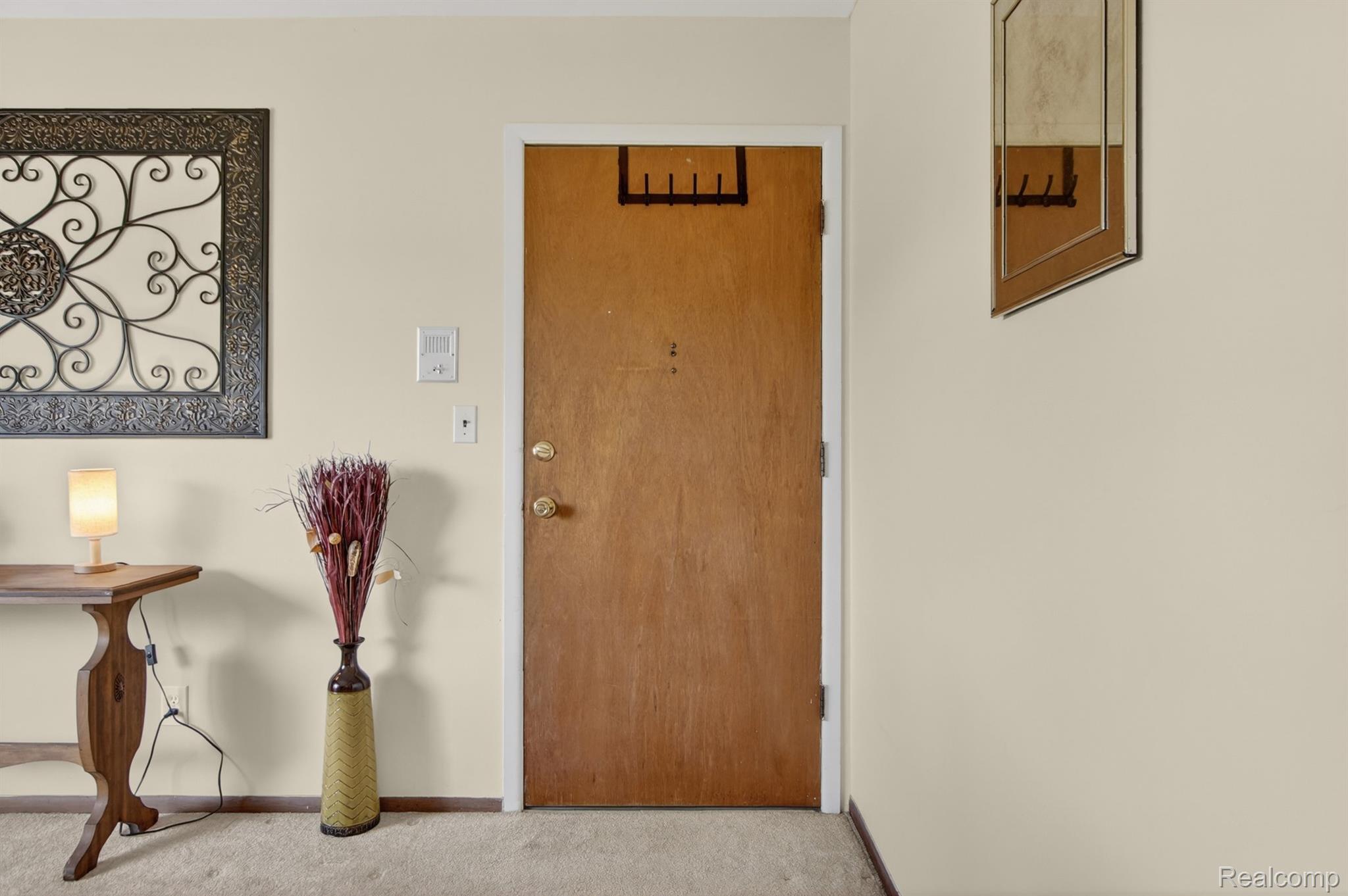24111 Meridian Road, Unit 116 Grosse Ile, MI 48138 - Photo 6 of 26 24111-Meridian-Rd-WindowStill 7.jpg