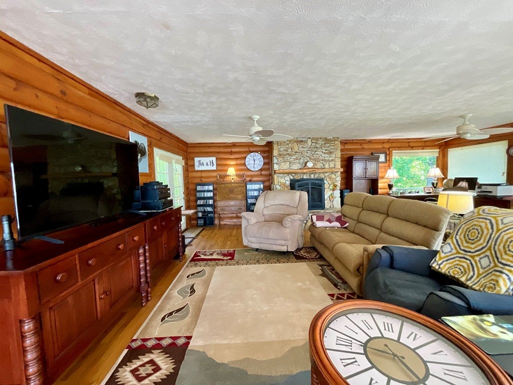 352 Dogwood Ridge Fancy Gap, VA 24328 - Photo 30 of 66 Gallery Image 30
