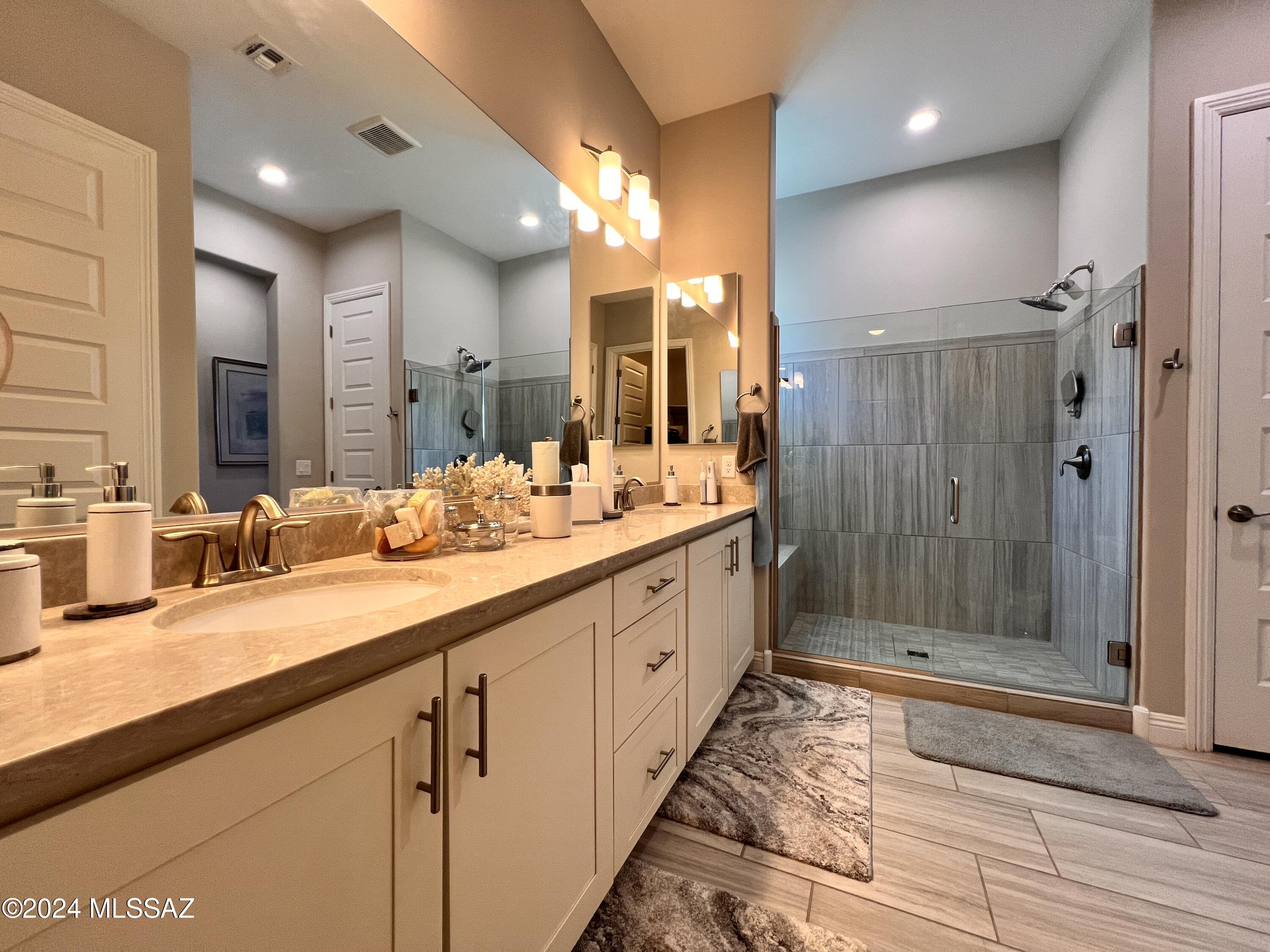 7010 West Cliff Spring Trail Marana, AZ 85658 - Photo 21 of 42