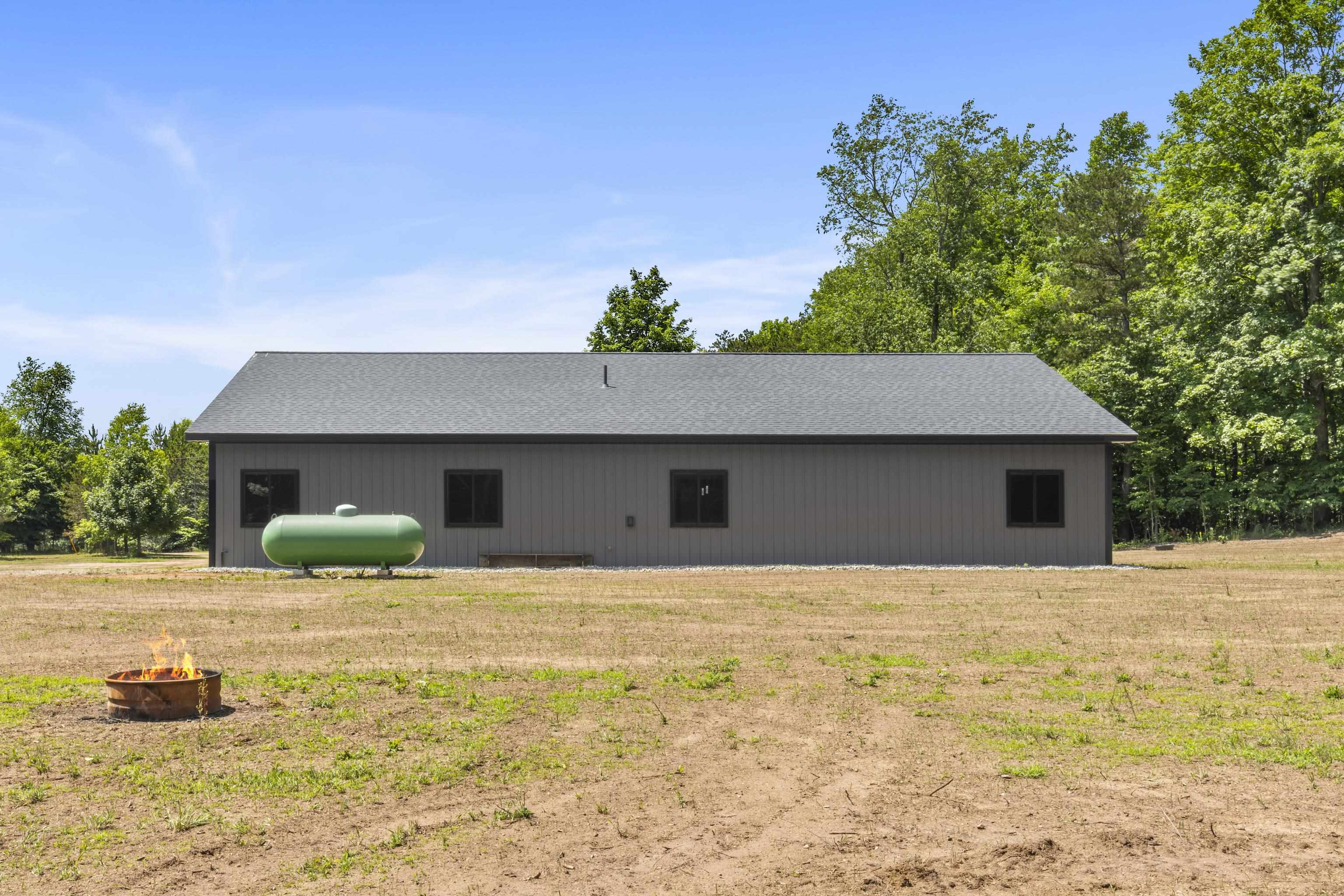 4459 Ely Road Honor, MI 49640 - Photo 5 of 35 1947533-e3aa38cc-22ad-4c69-9f5d-ede993a00bb2.JPG