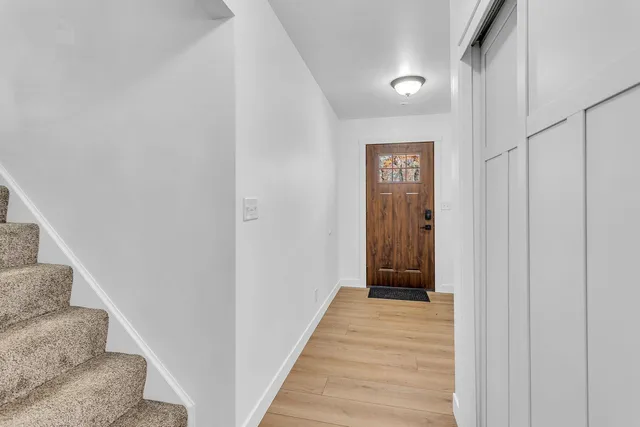 $329,900 | 1965 East Kimmel Road, Jackson, MI 49201