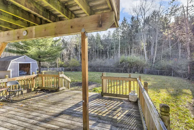 $329,900 | 1965 East Kimmel Road, Jackson, MI 49201