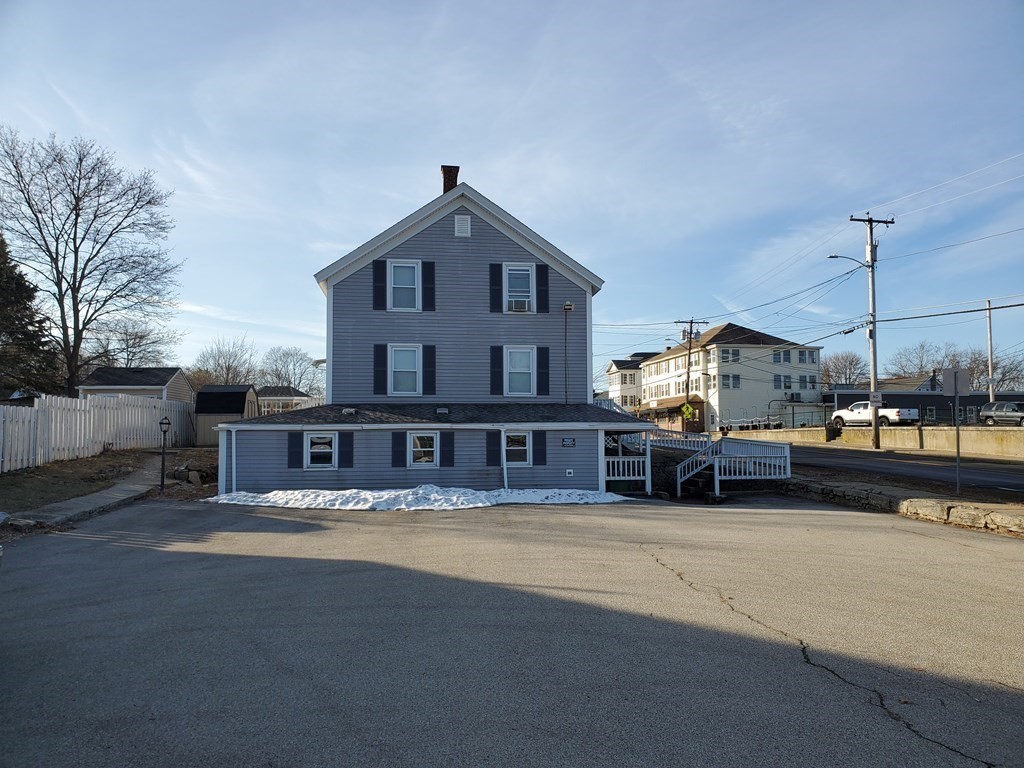 106 Providence Road Northbridge, MA 01588 - Photo 3 of 13 Gallery Image 3