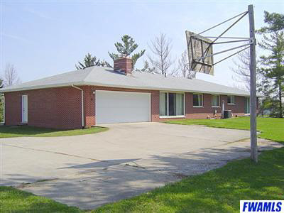 13631 Leo Road Leo, IN 46765 - Photo 12 of 22