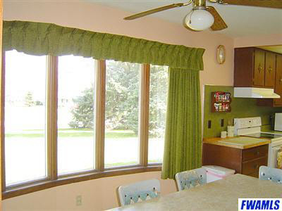 13631 Leo Road Leo, IN 46765 - Photo 7 of 22