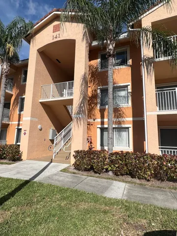 $1,750 | 141 Southwest Palm Drive, Unit 204, Port St. Lucie, FL 34986