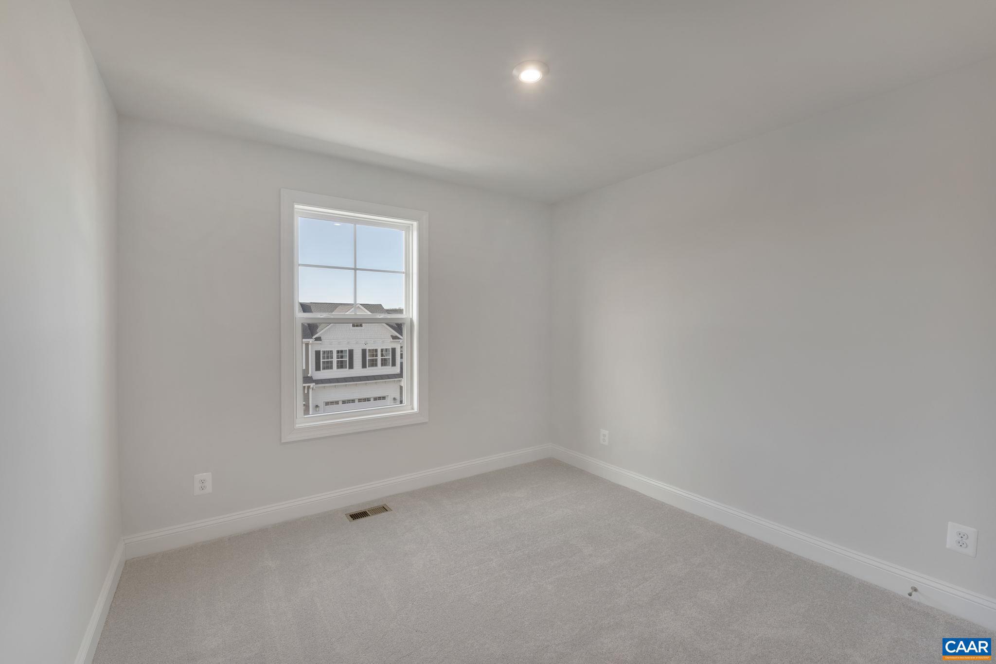 44 Marcella Street Charlottesville, VA 22911 - Photo 32 of 42 an empty room with a window