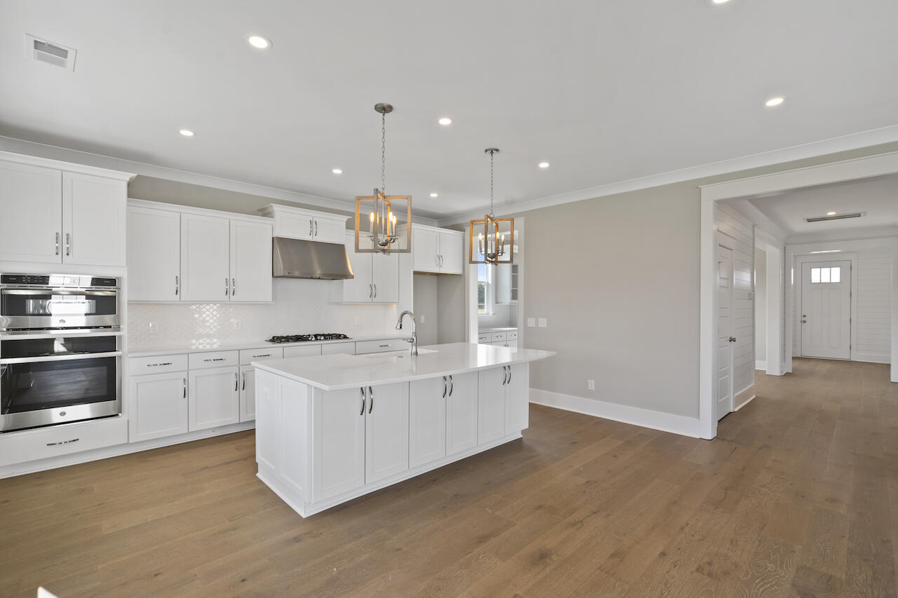 1217 Captain Rivers Drive Charleston, SC 29412 - Photo 10 of 43 SDH01147