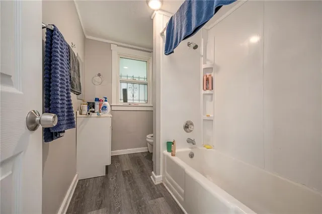 $335,000 | 3318 East 10th Street, Kansas City, MO 64127