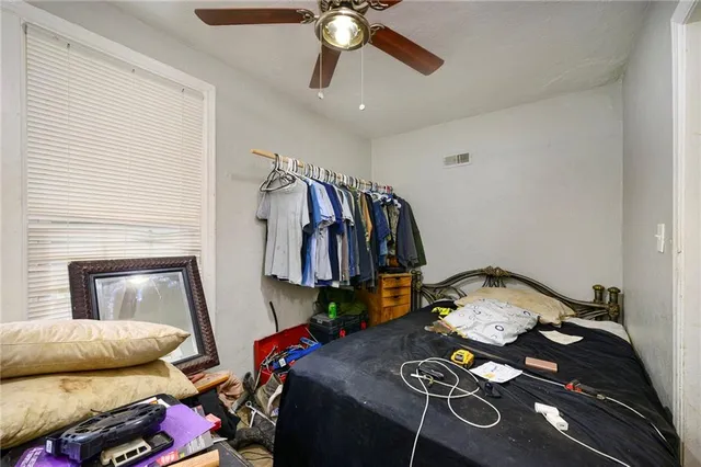 $335,000 | 3318 East 10th Street, Kansas City, MO 64127