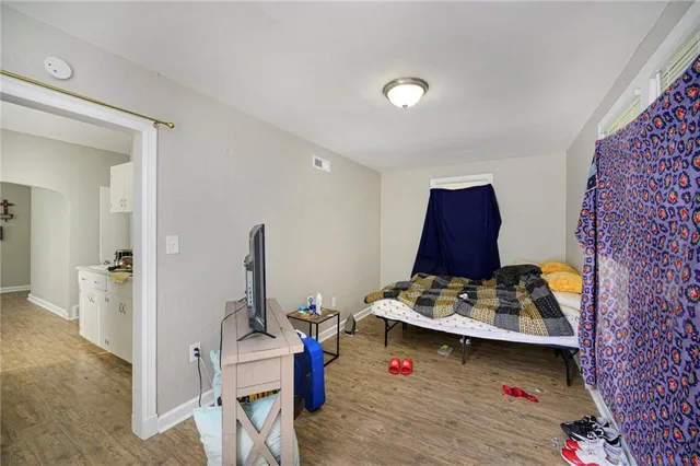 $335,000 | 3318 East 10th Street, Kansas City, MO 64127