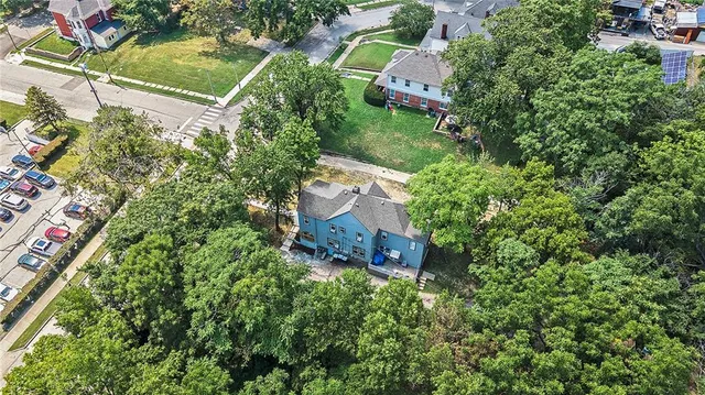 $335,000 | 3318 East 10th Street, Kansas City, MO 64127