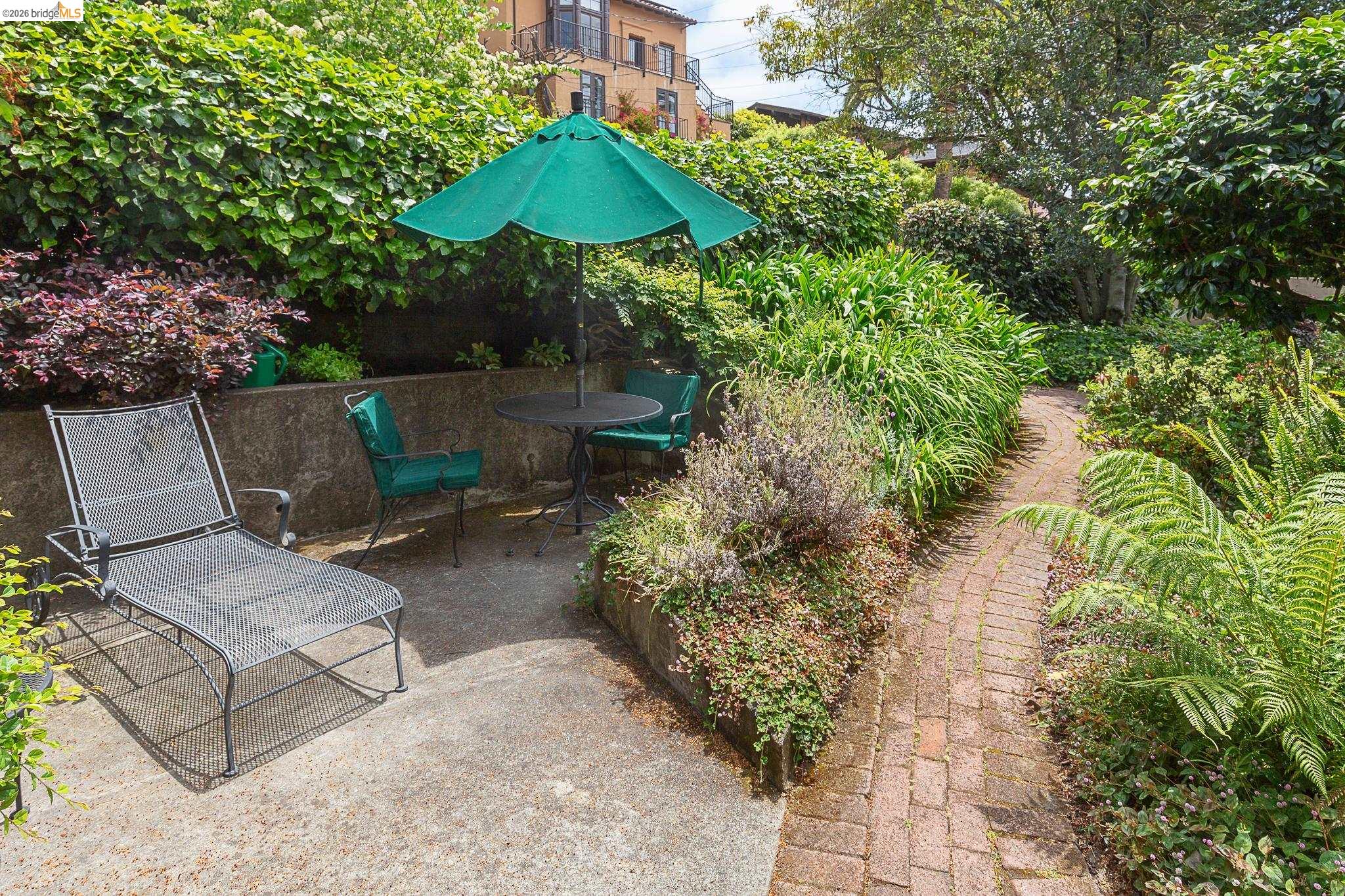 1542 Hawthorne Terrace Berkeley, CA 94708 - Photo 22 of 26