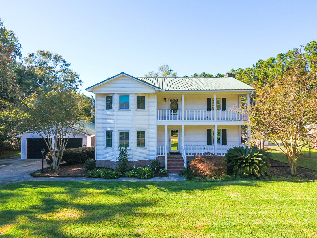 136 Almond Street Pinopolis, SC 29469 - Photo 1 of 60 1702278