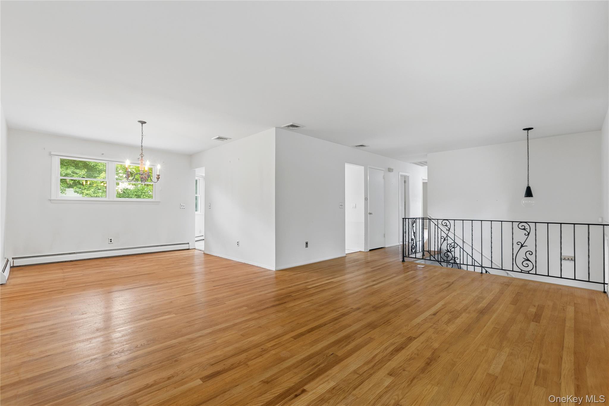 116 Union Valley Road Mahopac, NY 10541 - Photo 4 of 37
