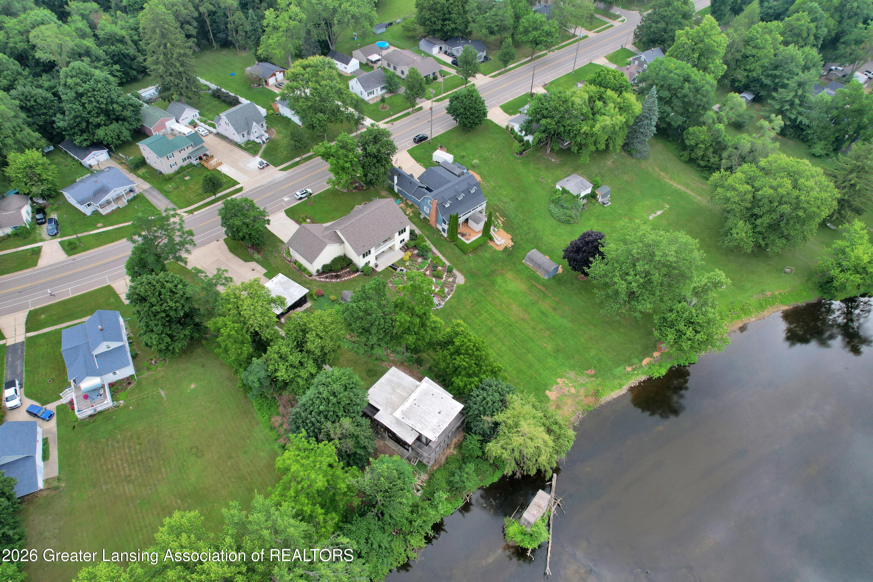 412 East Washington Street Dimondale, MI 48821 - Photo 38 of 43 Aerial 3