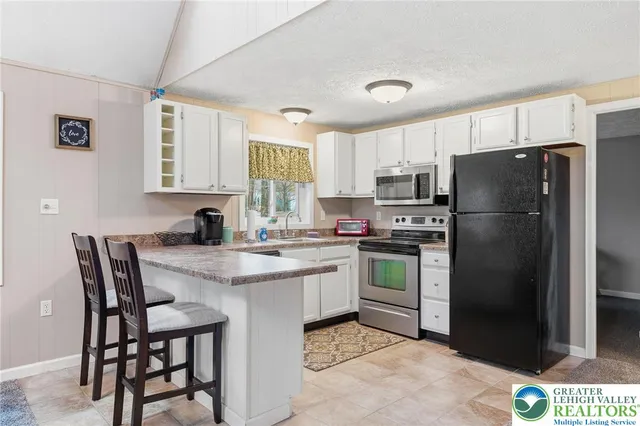 $449,900 | 130 Beech Lane, Pocono Lake, PA 18347