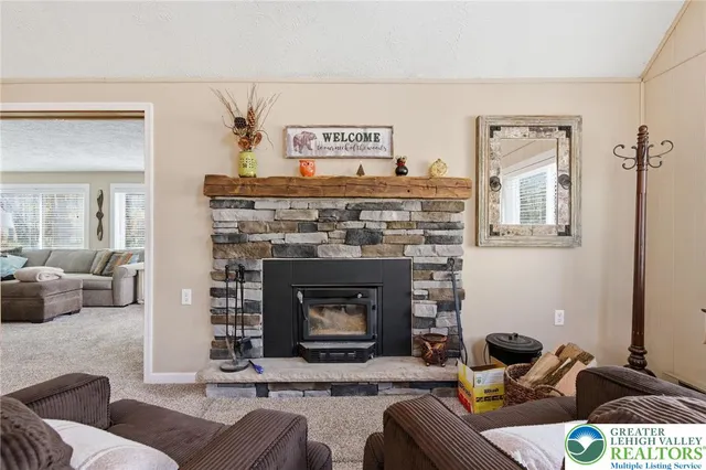 $449,900 | 130 Beech Lane, Pocono Lake, PA 18347