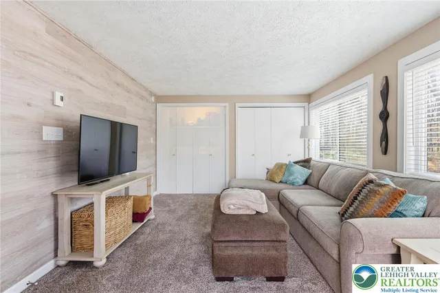 $449,900 | 130 Beech Lane, Pocono Lake, PA 18347