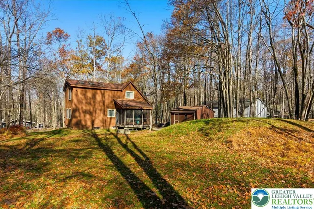 $449,900 | 130 Beech Lane, Pocono Lake, PA 18347