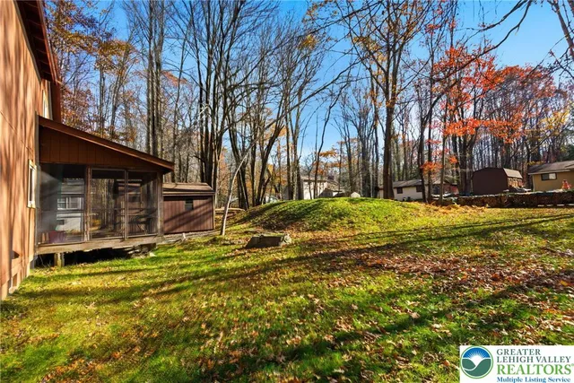 $449,900 | 130 Beech Lane, Pocono Lake, PA 18347