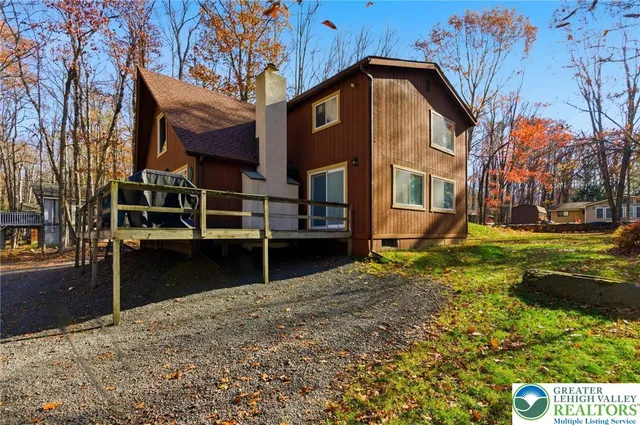 $449,900 | 130 Beech Lane, Pocono Lake, PA 18347