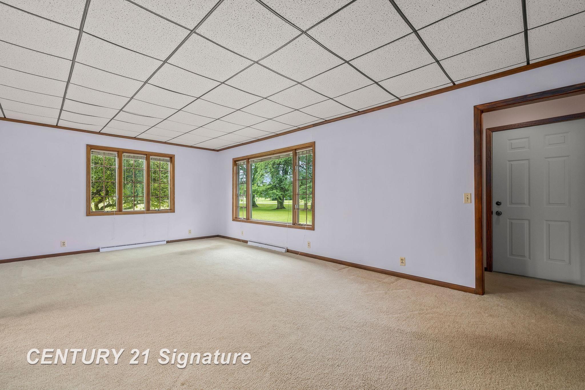 5115 Cole Road Saginaw, MI 48601 - Photo 18 of 32 50148797-deb9e9a4-aff5-4e02-8814-f28e1576b006.JPG