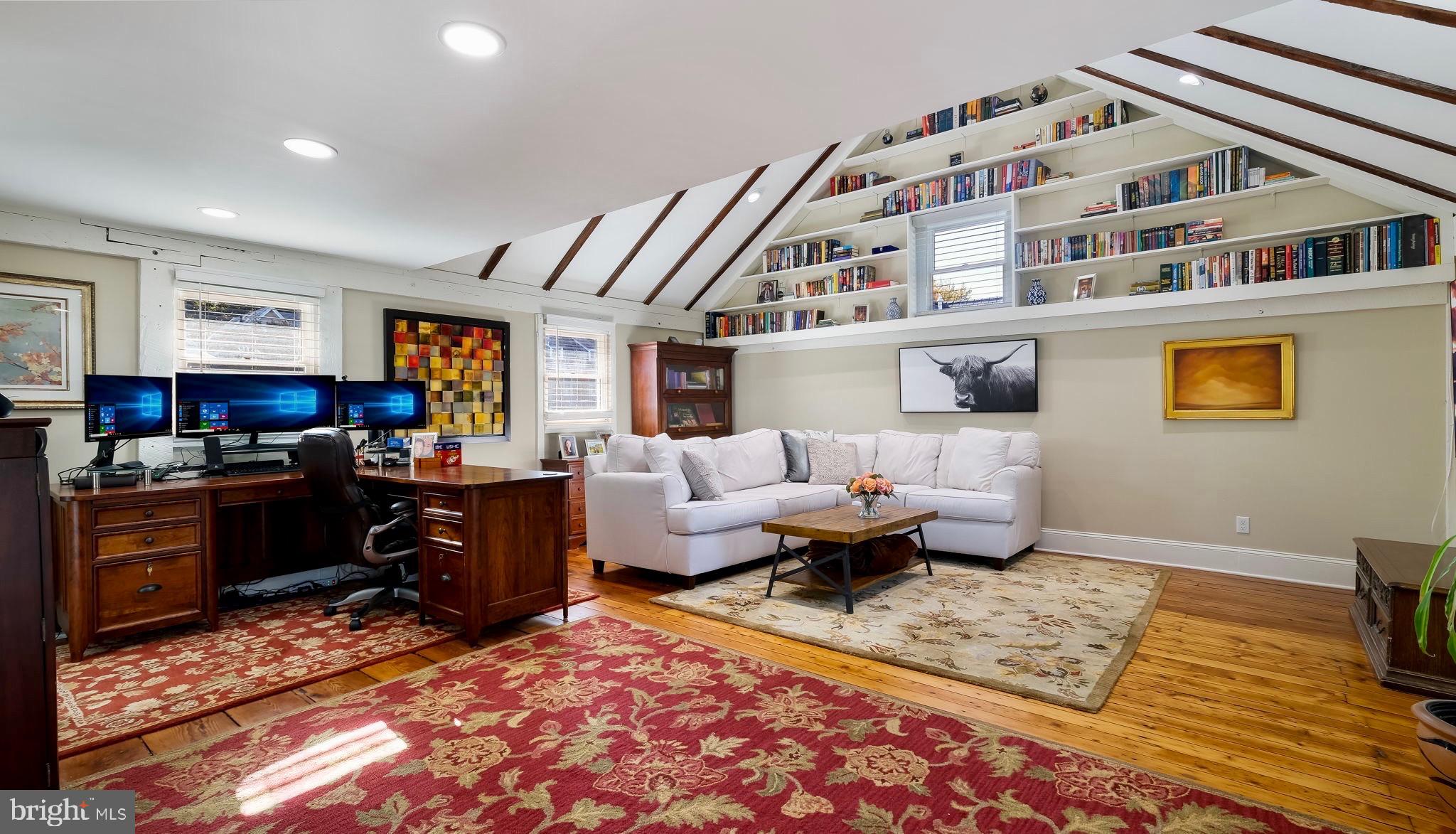 275 West Court Street Doylestown, PA 18901 - Photo 40 of 43 Barn Suite