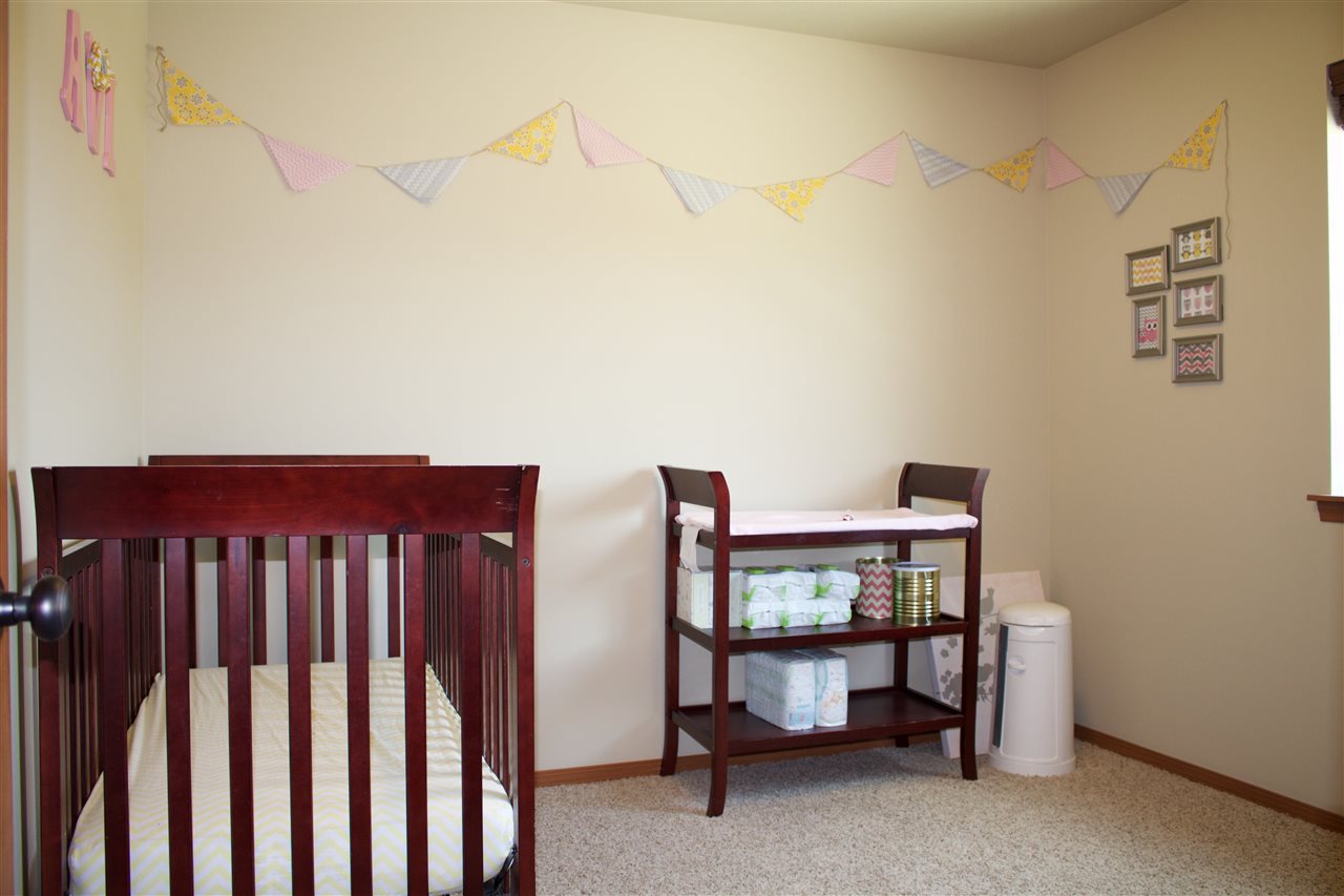 5104 North Mayhew Road Spokane Valley, WA 99216 - Photo 7 of 10