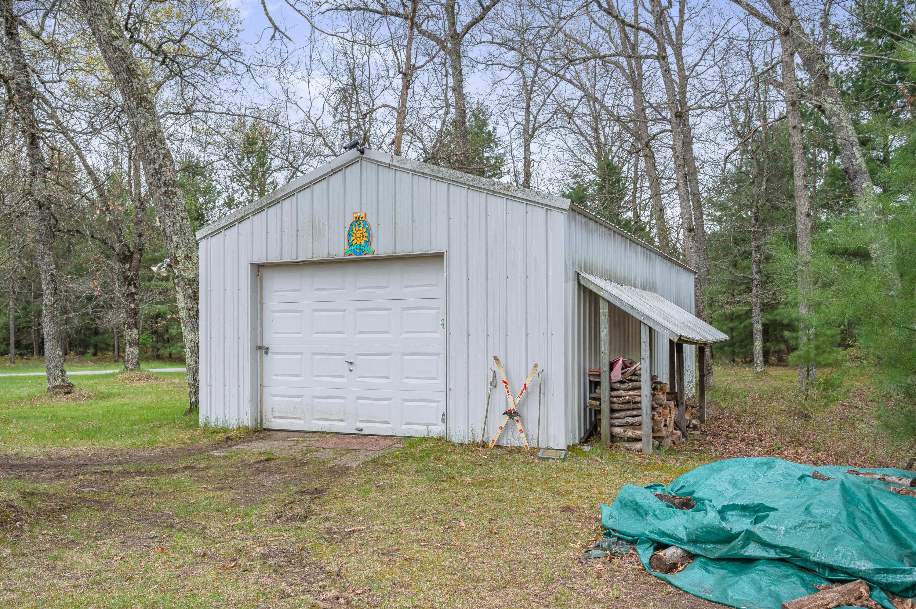 718-W3MileRd-Luther-32