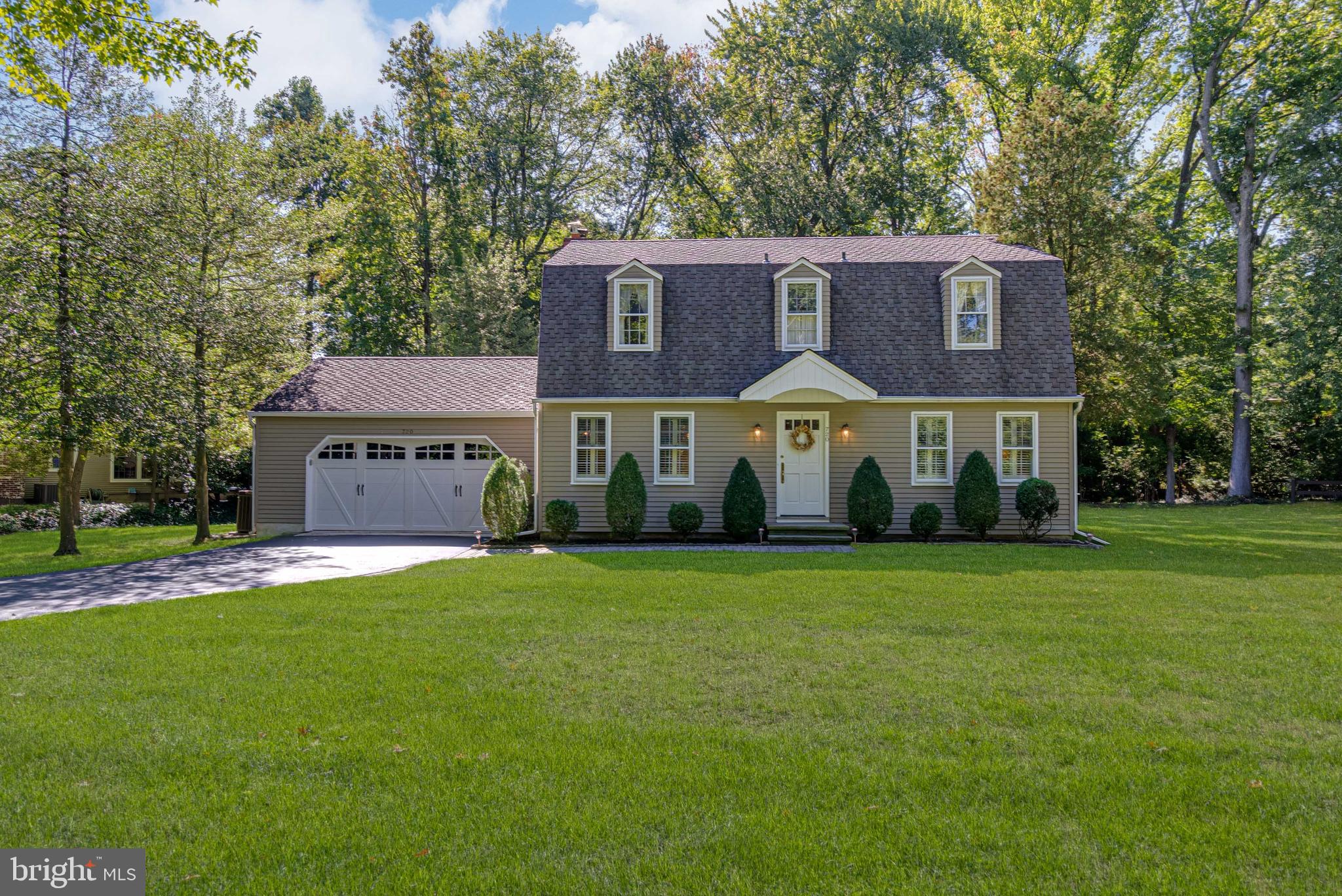 720 Maple Court Moorestown, NJ 08057 - Photo 1 of 28