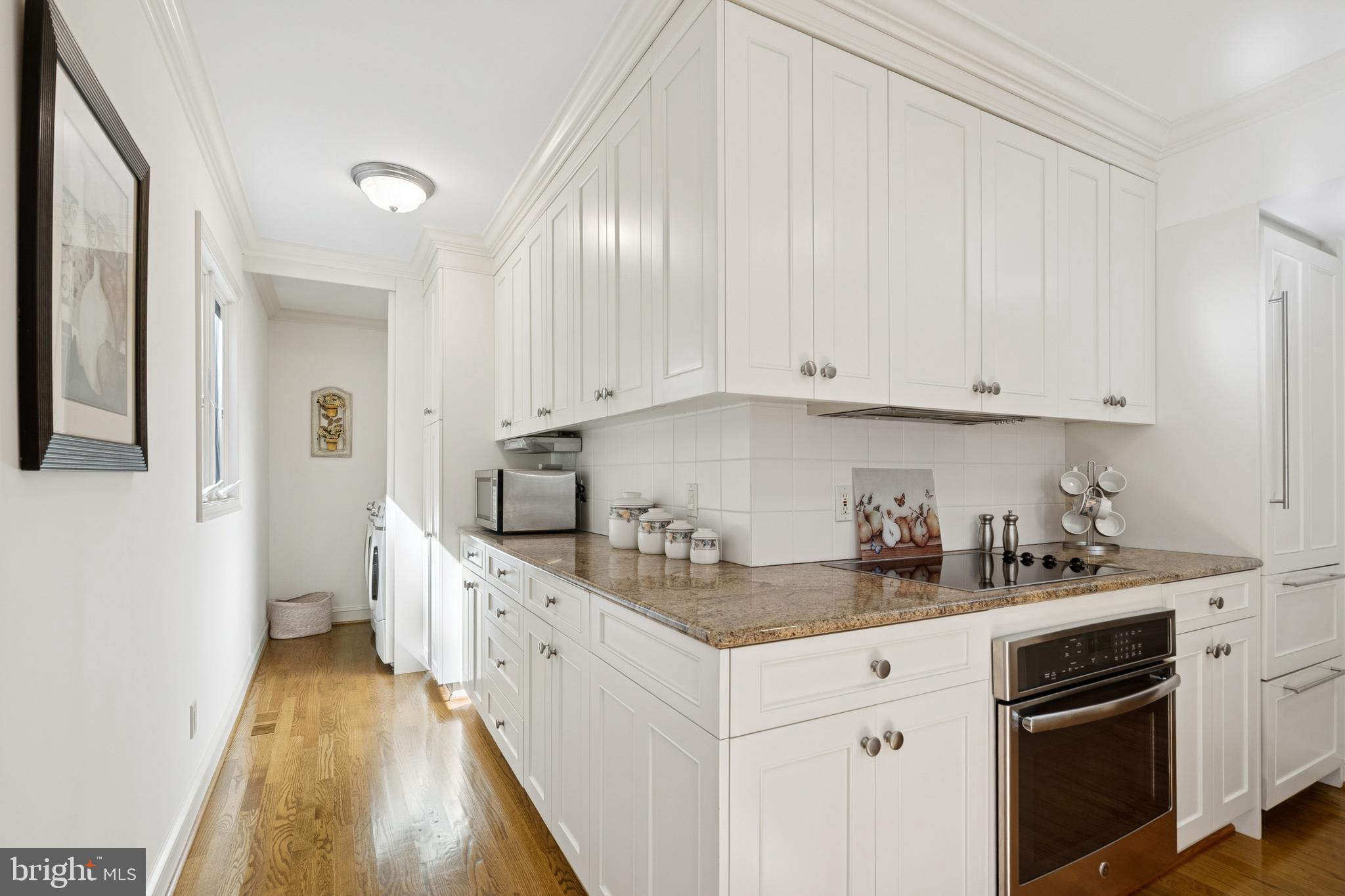 720 Maple Court Moorestown, NJ 08057 - Photo 7 of 28 Island Kitchen
