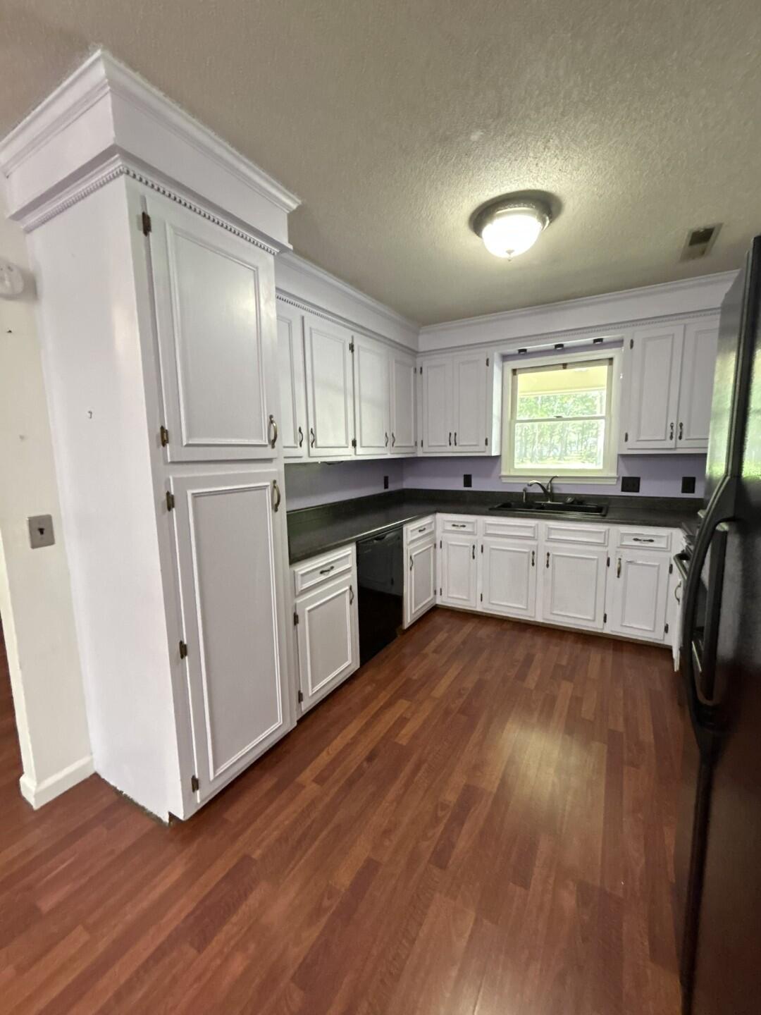 1310 Crowndale Drive Sumter, SC 29150 - Photo 7 of 23 Kitchen (4)