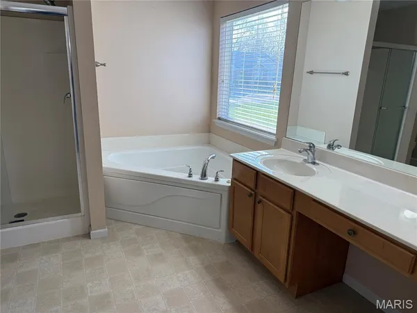 $2,750 | 733 Pecan Hill Drive, St. Charles, MO 63304