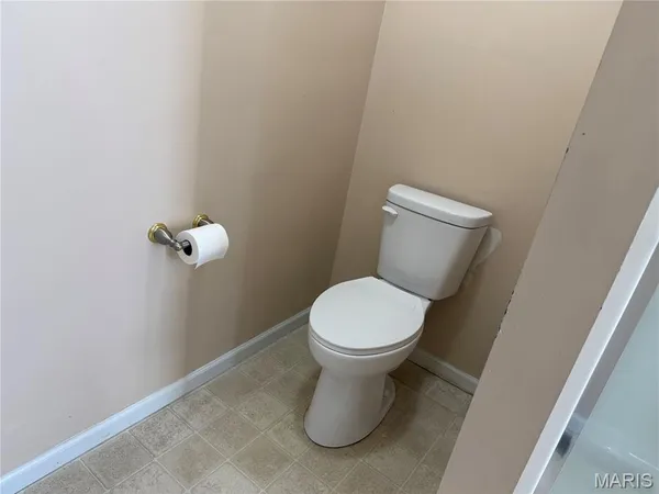 $2,750 | 733 Pecan Hill Drive, St. Charles, MO 63304