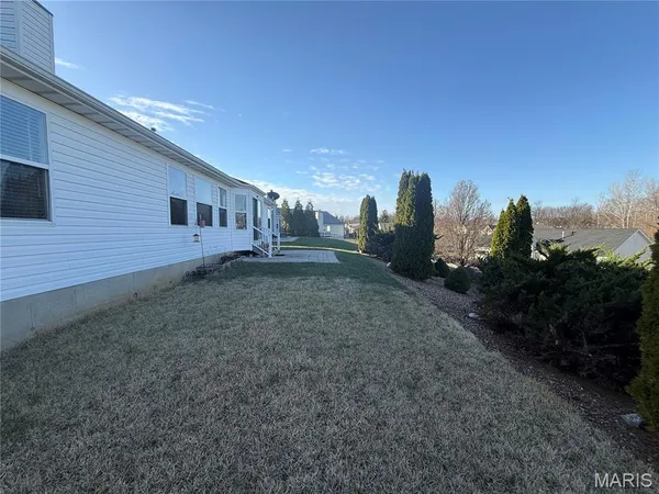 $2,750 | 733 Pecan Hill Drive, St. Charles, MO 63304