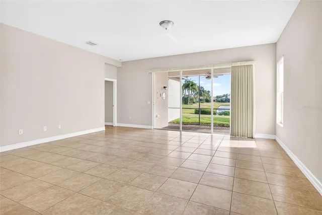 $375,000 | 15709 Crystal Waters Drive, Wimauma, FL 33598