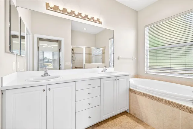 $375,000 | 15709 Crystal Waters Drive, Wimauma, FL 33598