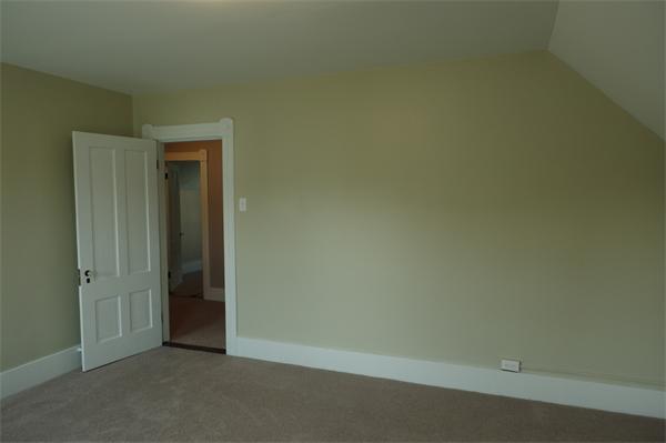 7 Douglas Road Gardner, MA 01440 - Photo 12 of 26 Gallery Image 12
