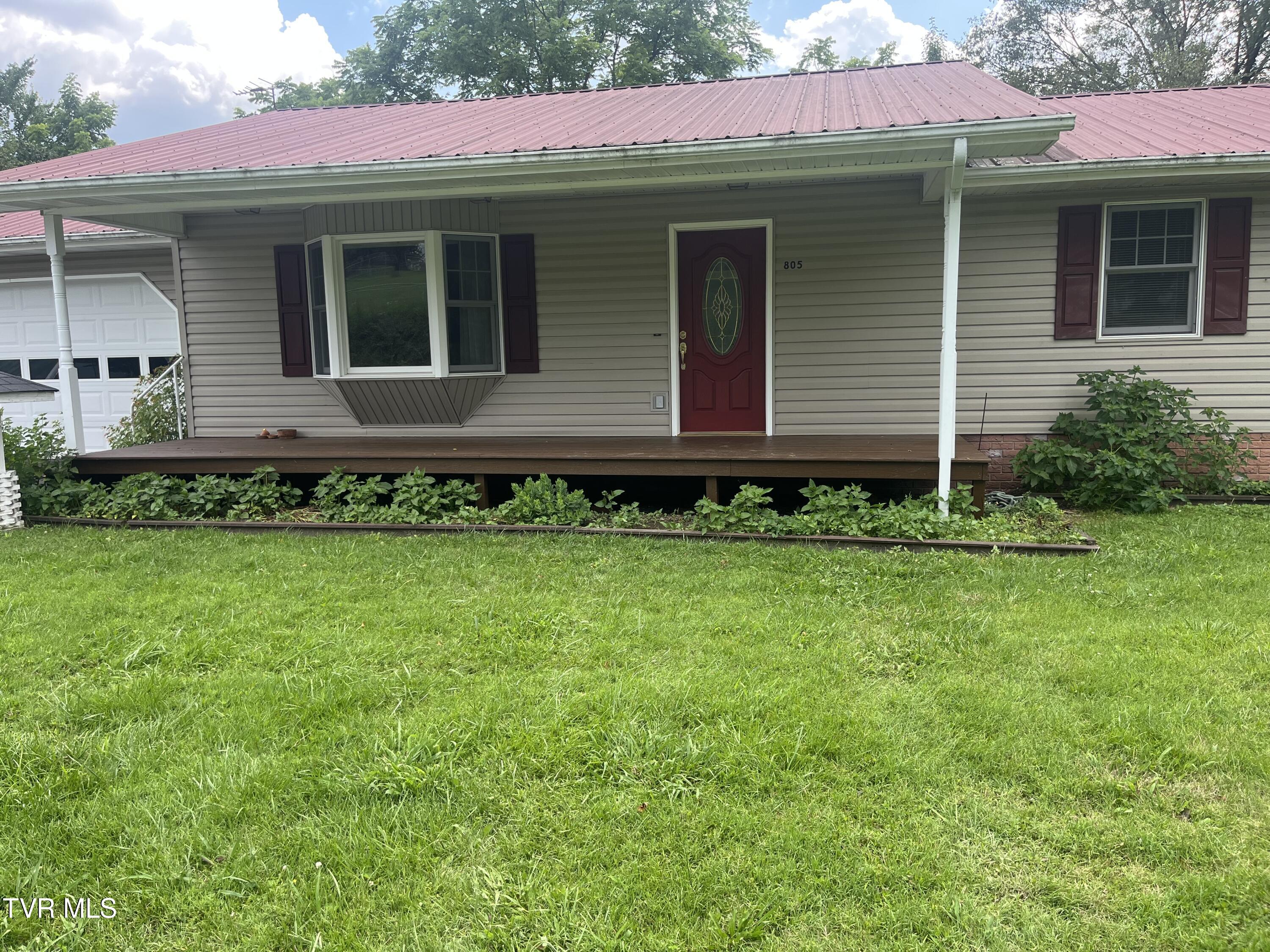 805 New Beason Well Road Kingsport, TN 37660 - Photo 5 of 48 IMG_2397