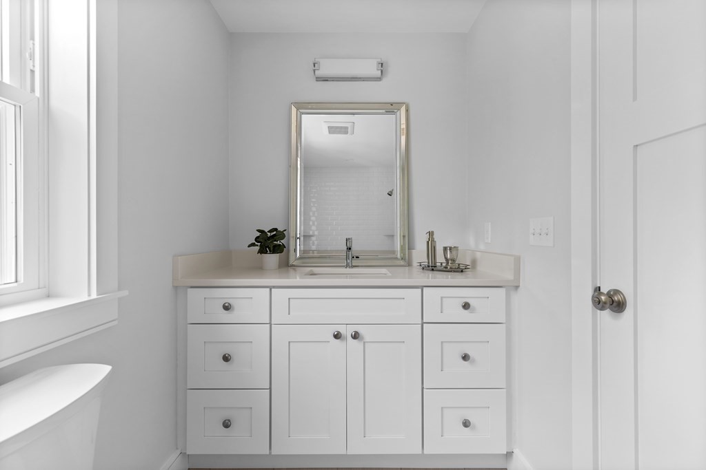 5 Wyman Road Lexington, MA 02420 - Photo 21 of 35 Gallery Image 21